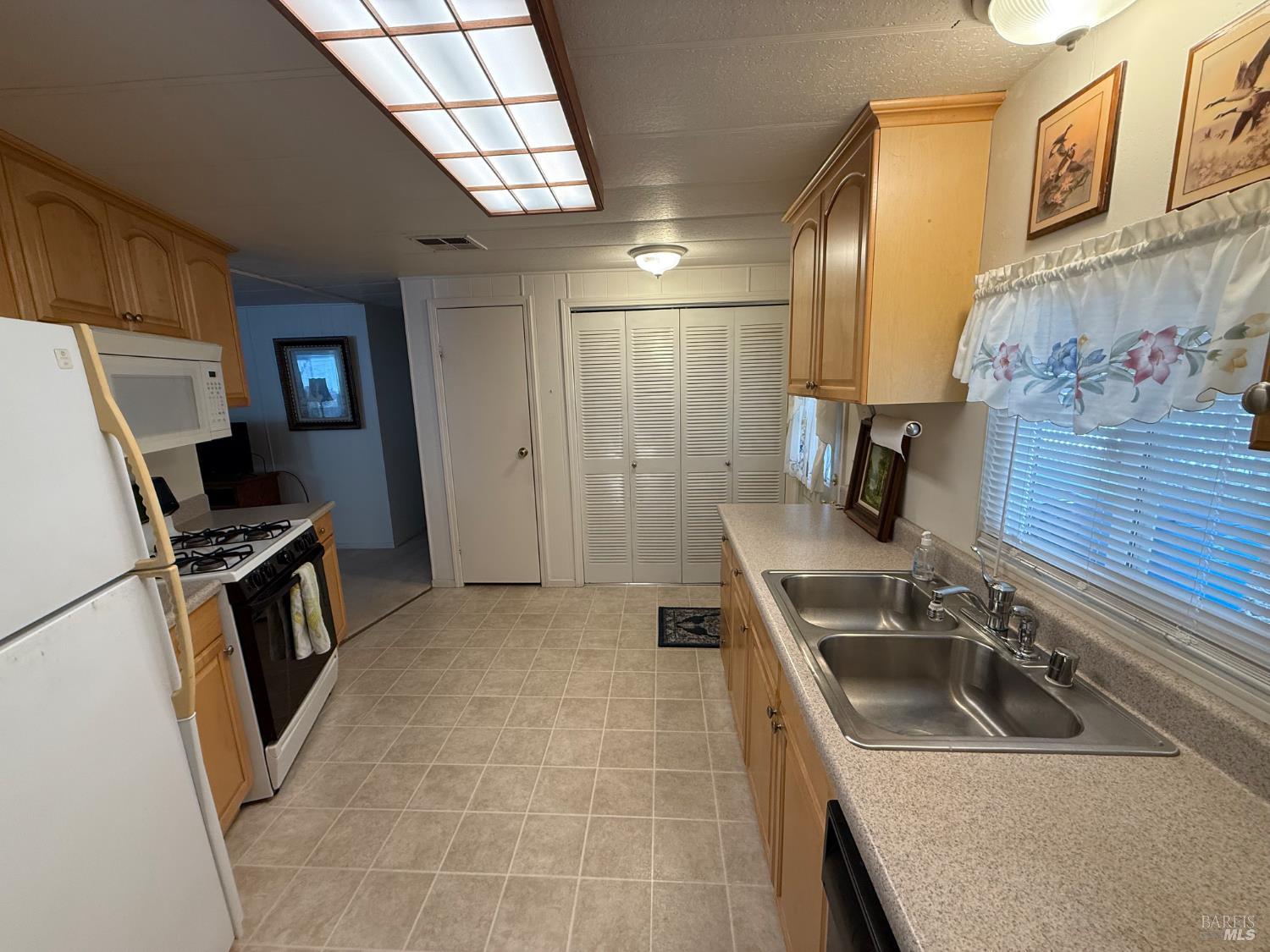 82 Charro Drive Santa Rosa, CA 95401 - Photo 6 of 22