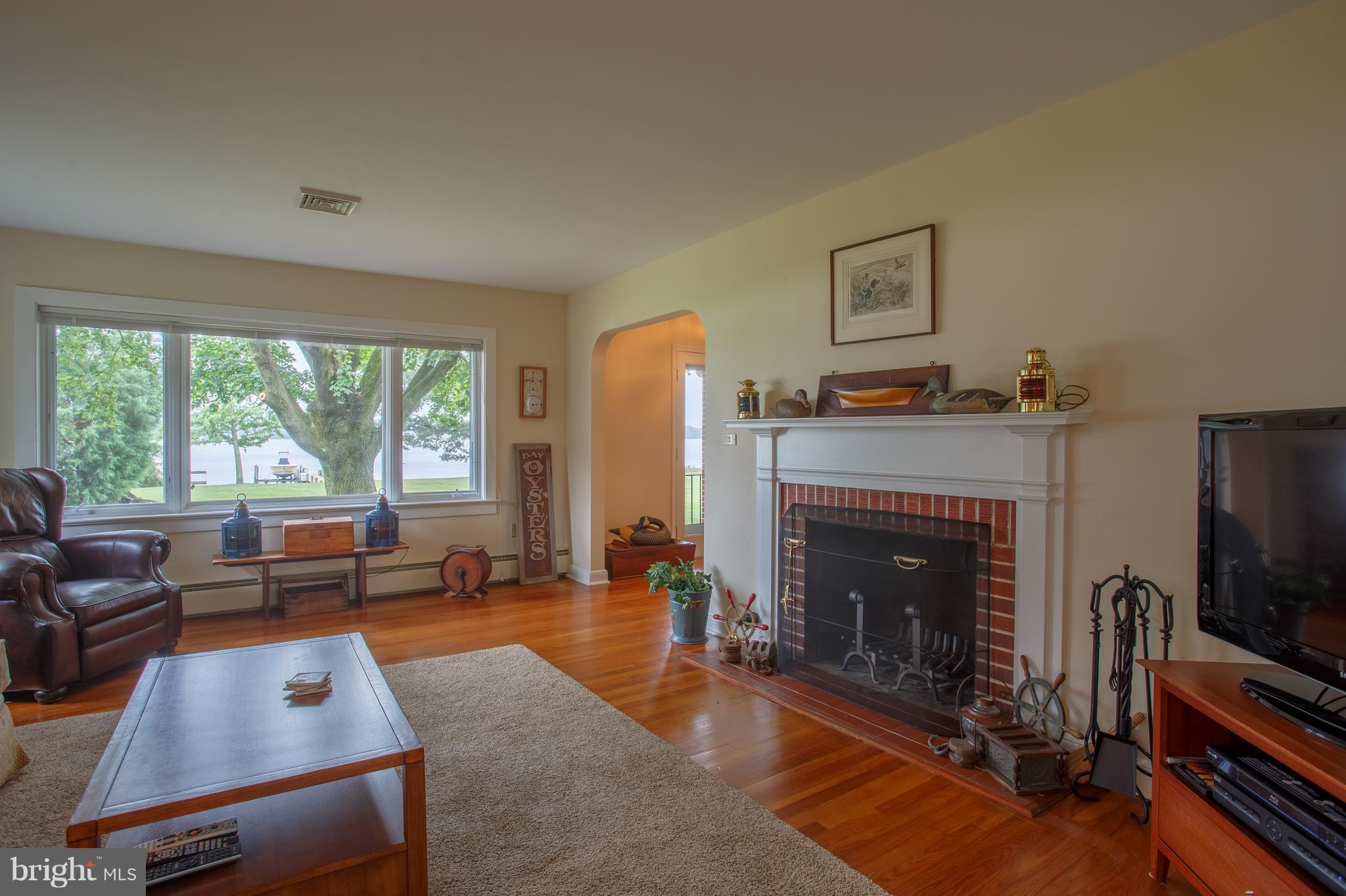 26895 Mallard Road Chestertown, MD 21620 - Photo 7 of 16 Living Room