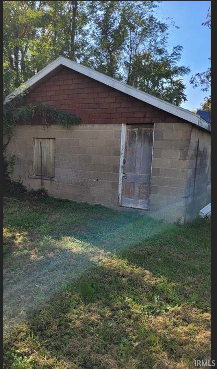 222 North 5th Street Boonville, IN 47601 - Photo 4 of 12