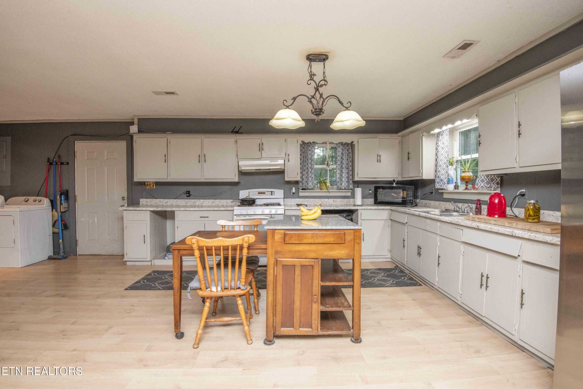 197 Wedgewood Lane Spring City, TN 37381 - Photo 37 of 57