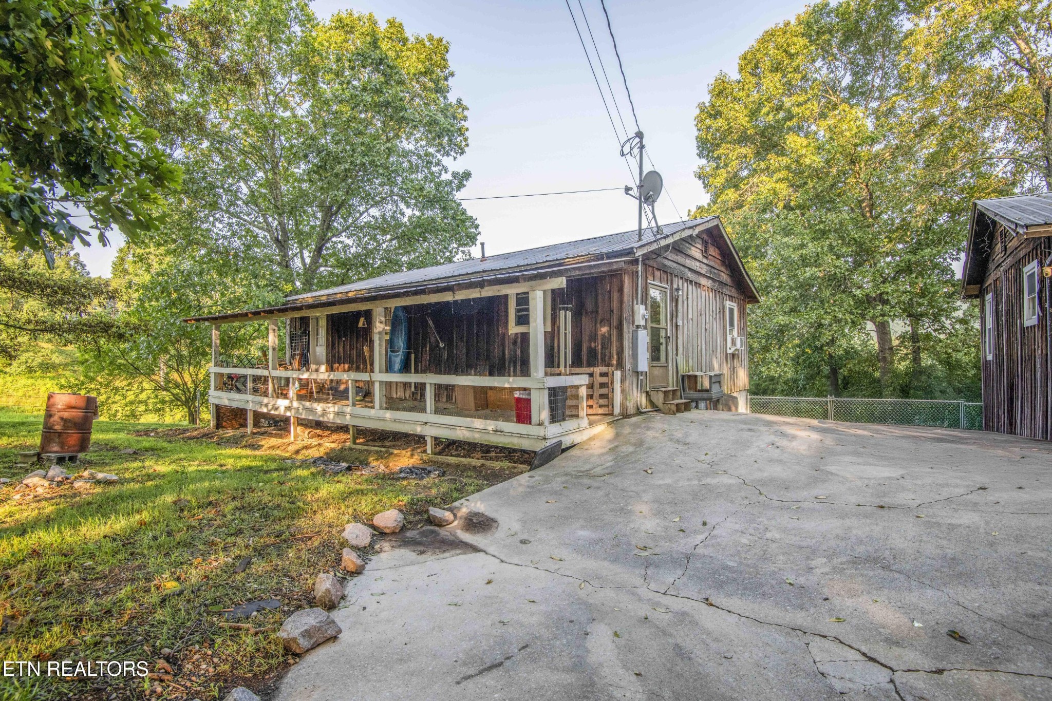 197 Wedgewood Lane Spring City, TN 37381 - Photo 9 of 57