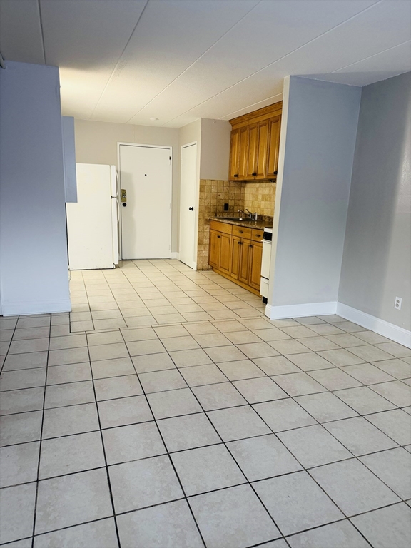 126 Beaver Street, Unit 5 Framingham, MA 01702 - Photo 7 of 11