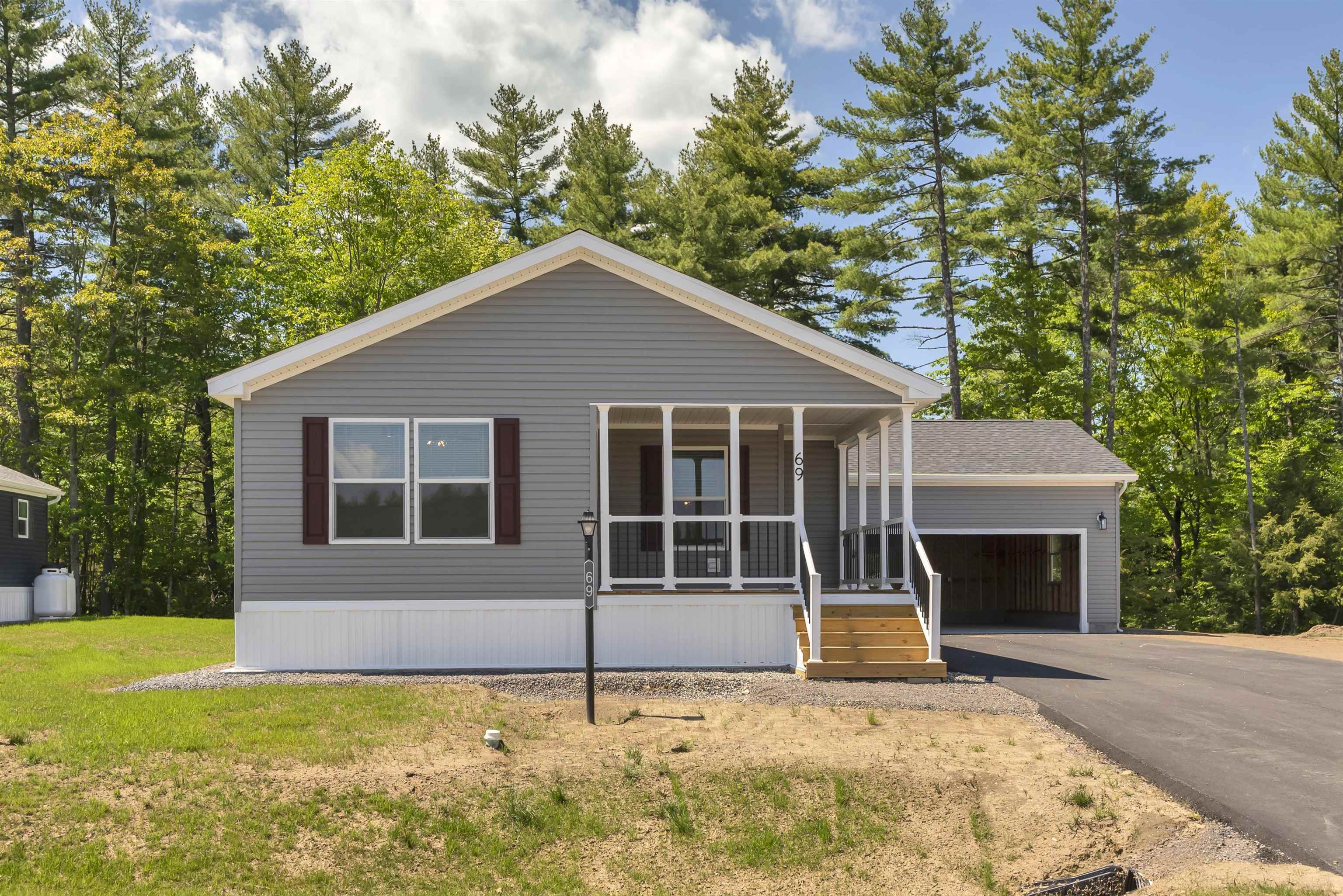 69 Diamondback Drive Rochester, NH 03868 - Photo 1 of 27