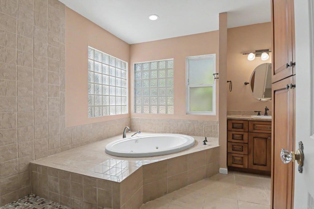 950 South Grade Road Alpine, CA 91901 - Photo 21 of 39