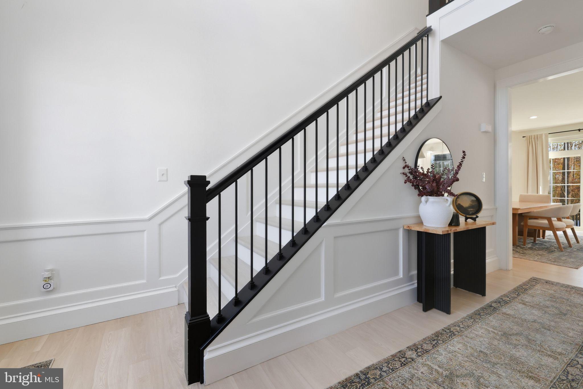 306 Shore Lane Milford, DE 19963 - Photo 3 of 38 a view of entryway