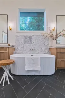 $2,199,000 | 1322 Candlelight Lane, Houston, TX 77018