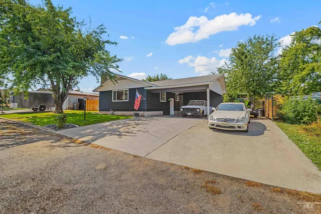 $380,250 | 922 16th Street, Clarkston, WA 99403