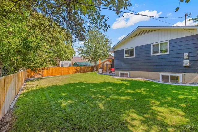 $380,250 | 922 16th Street, Clarkston, WA 99403