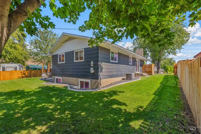 $380,250 | 922 16th Street, Clarkston, WA 99403