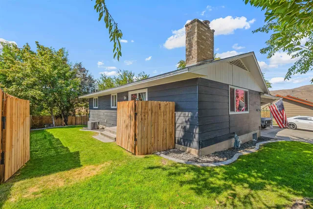 $380,250 | 922 16th Street, Clarkston, WA 99403