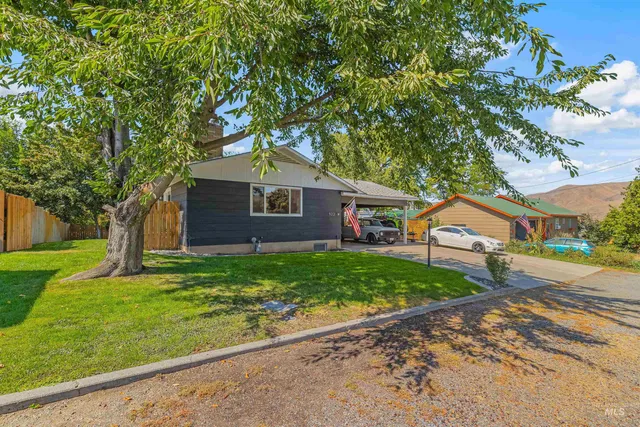 $380,250 | 922 16th Street, Clarkston, WA 99403