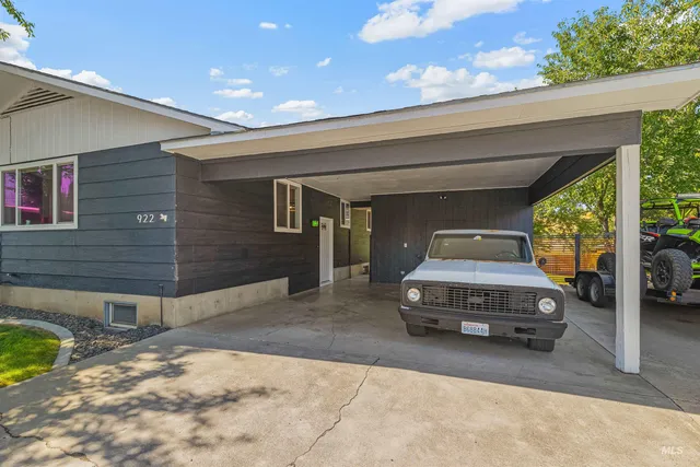 $380,250 | 922 16th Street, Clarkston, WA 99403