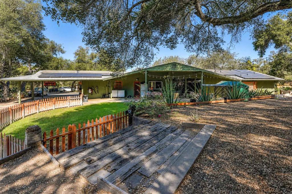 15655-77 Oak Valley Road Ramona, CA 92065 - Photo 2 of 49 Gallery Image 2