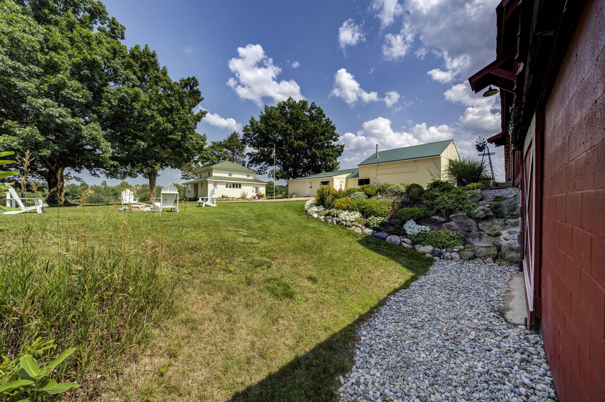 4135 Schoolcraft Road Bellaire, MI 49615 - Photo 5 of 96