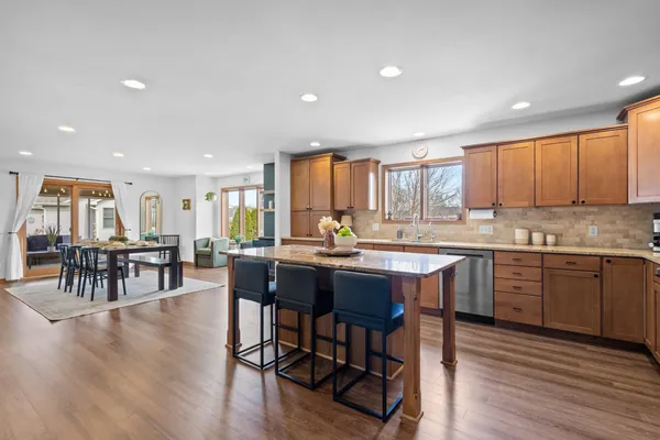 $725,000 | 7008 Laufenberg Boulevard, Cross Plains, WI 53528