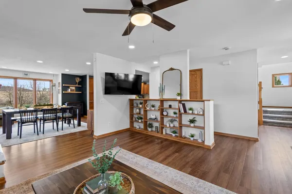 $725,000 | 7008 Laufenberg Boulevard, Cross Plains, WI 53528