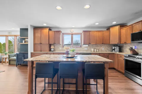 $725,000 | 7008 Laufenberg Boulevard, Cross Plains, WI 53528