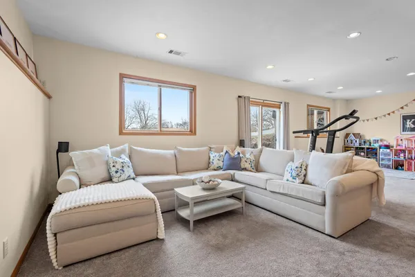 $725,000 | 7008 Laufenberg Boulevard, Cross Plains, WI 53528