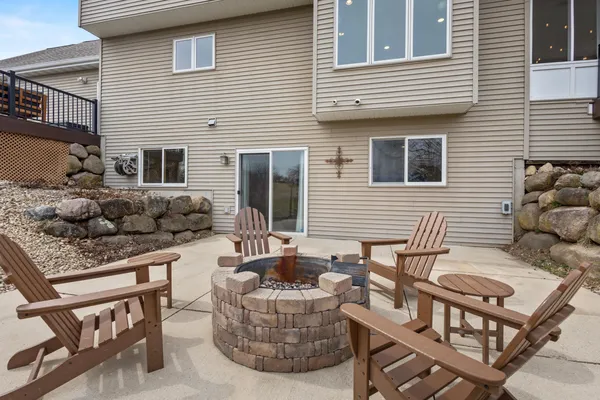 $725,000 | 7008 Laufenberg Boulevard, Cross Plains, WI 53528