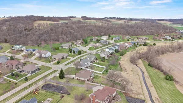 $725,000 | 7008 Laufenberg Boulevard, Cross Plains, WI 53528