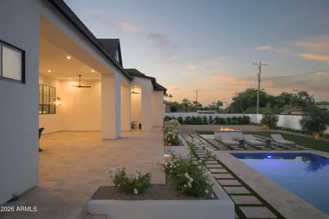 $5,994,998 | 10229 North 64th Street, Paradise Valley, AZ 85253
