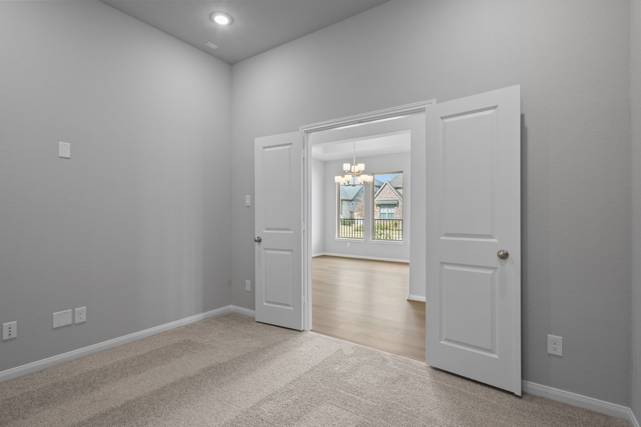 10726 Rattlebox Court Cypress, TX 77433 - Photo 16 of 36 an empty room with windows and closet