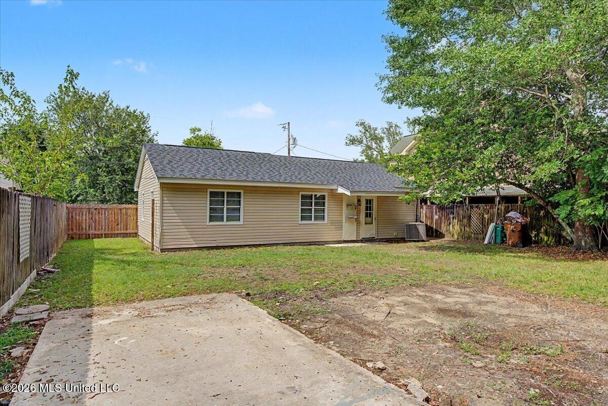 1775 Vaughn Street Biloxi, MS 39531 - Photo 12 of 15 16-DSC06405