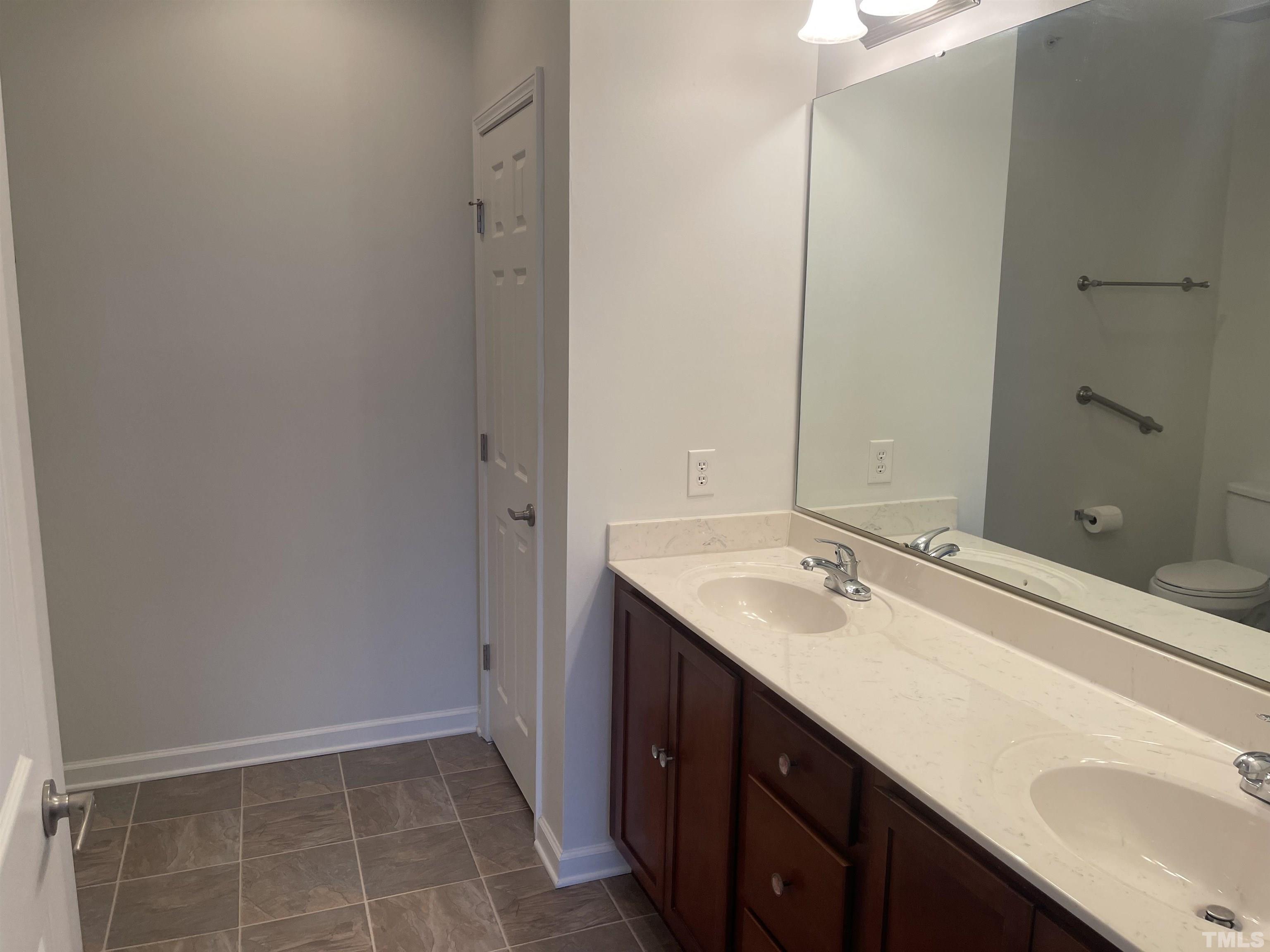 538 Weather Ridge Lane, Unit 20 Cary, NC 27513 - Photo 16 of 22 Gallery Image 16