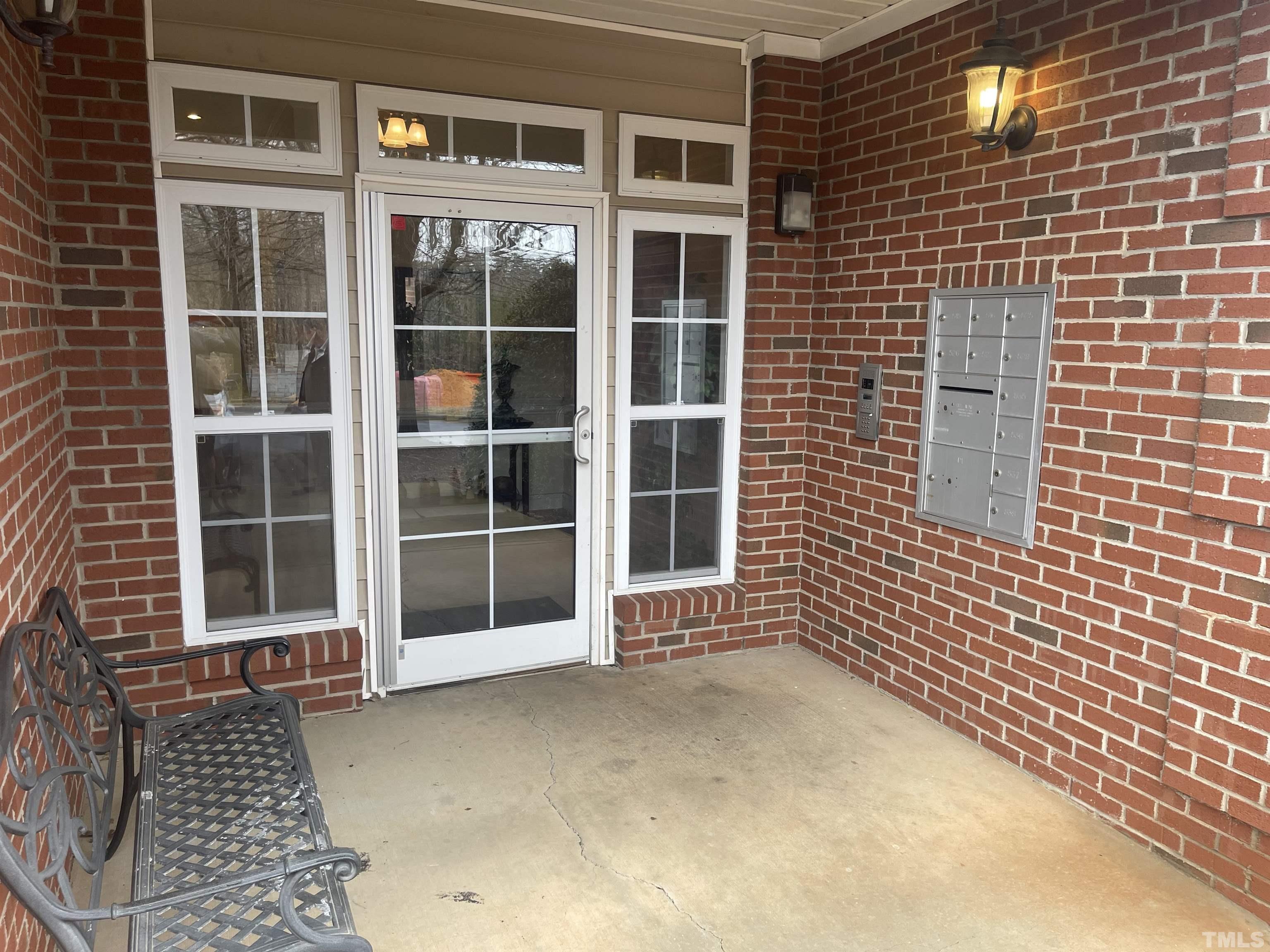 538 Weather Ridge Lane, Unit 20 Cary, NC 27513 - Photo 2 of 22 Gallery Image 2