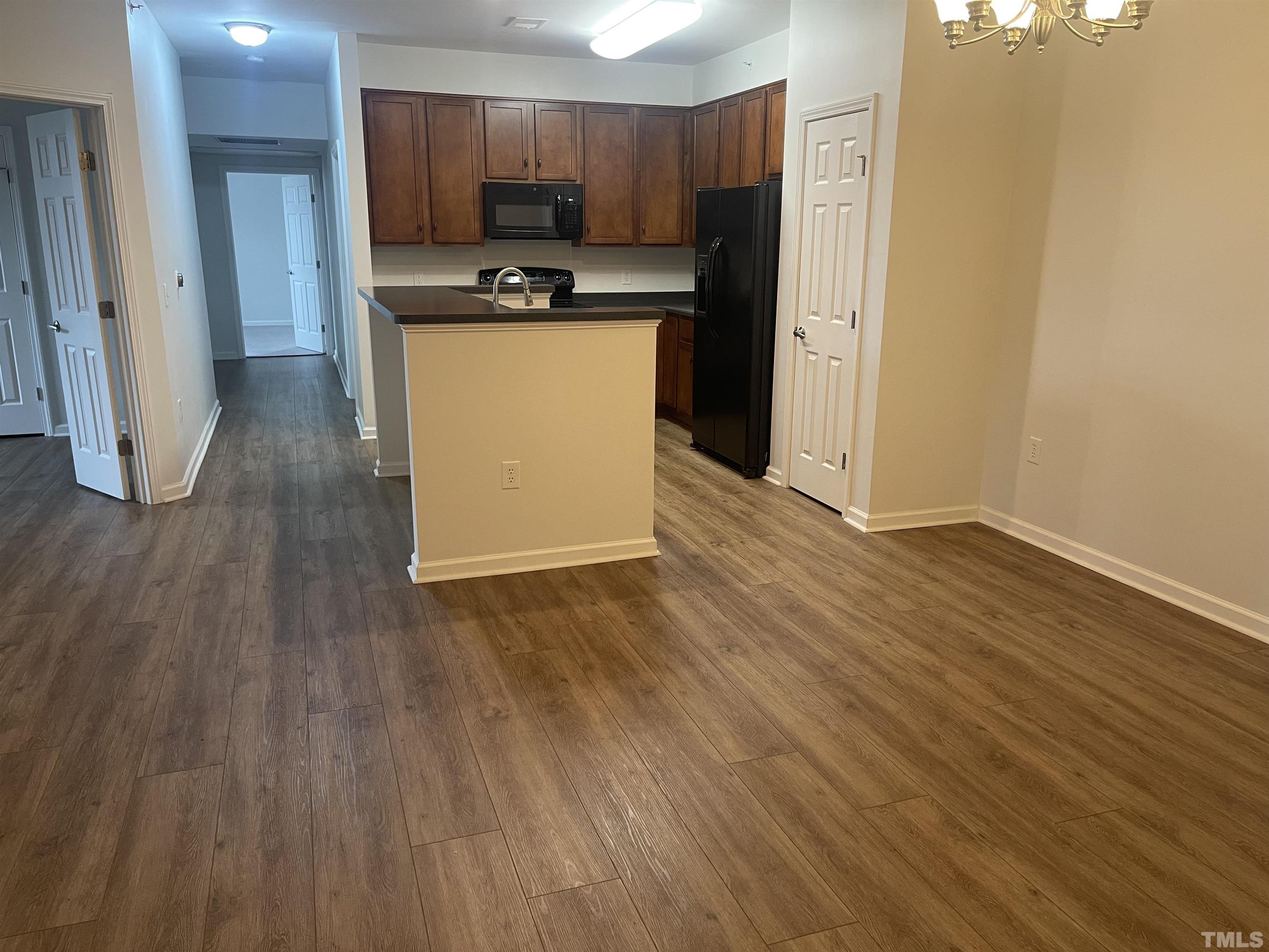 538 Weather Ridge Lane, Unit 20 Cary, NC 27513 - Photo 4 of 22 Gallery Image 4