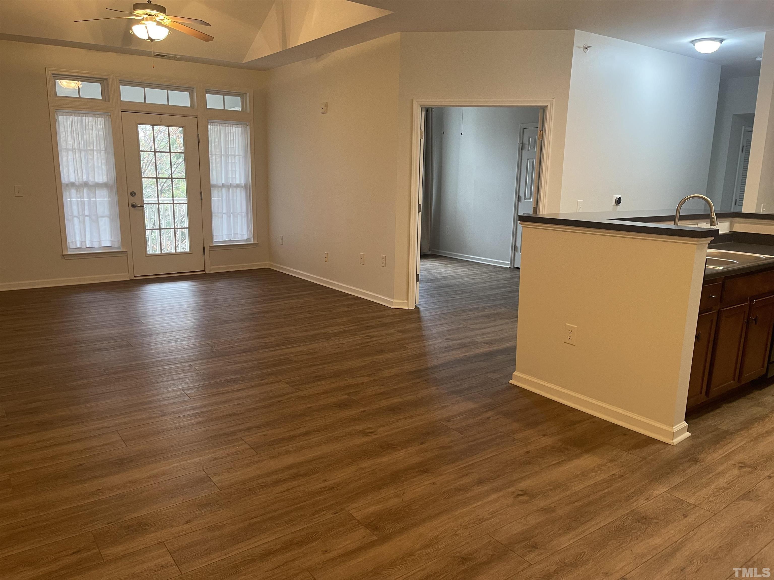 538 Weather Ridge Lane, Unit 20 Cary, NC 27513 - Photo 5 of 22 Gallery Image 5