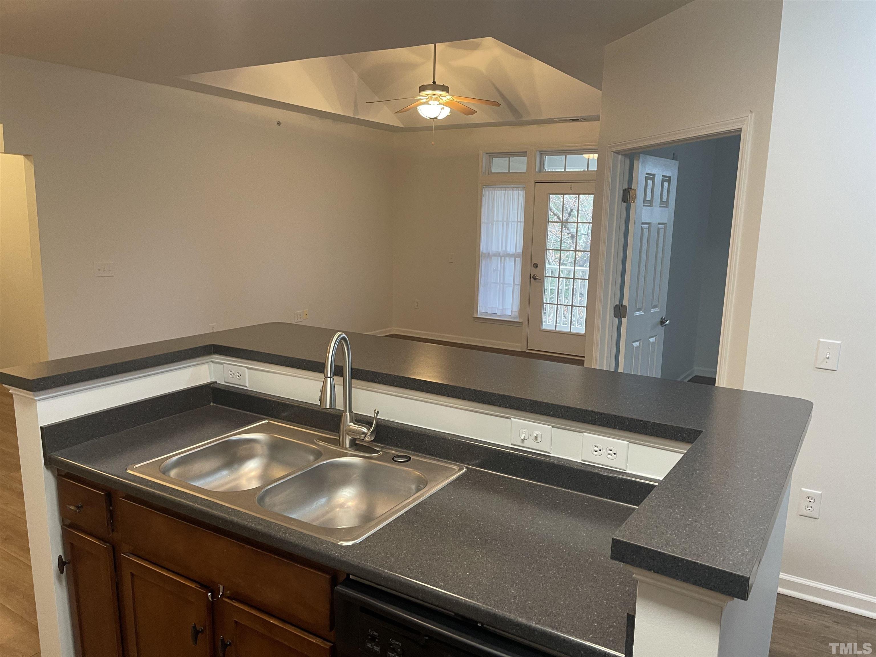 538 Weather Ridge Lane, Unit 20 Cary, NC 27513 - Photo 7 of 22 Gallery Image 7