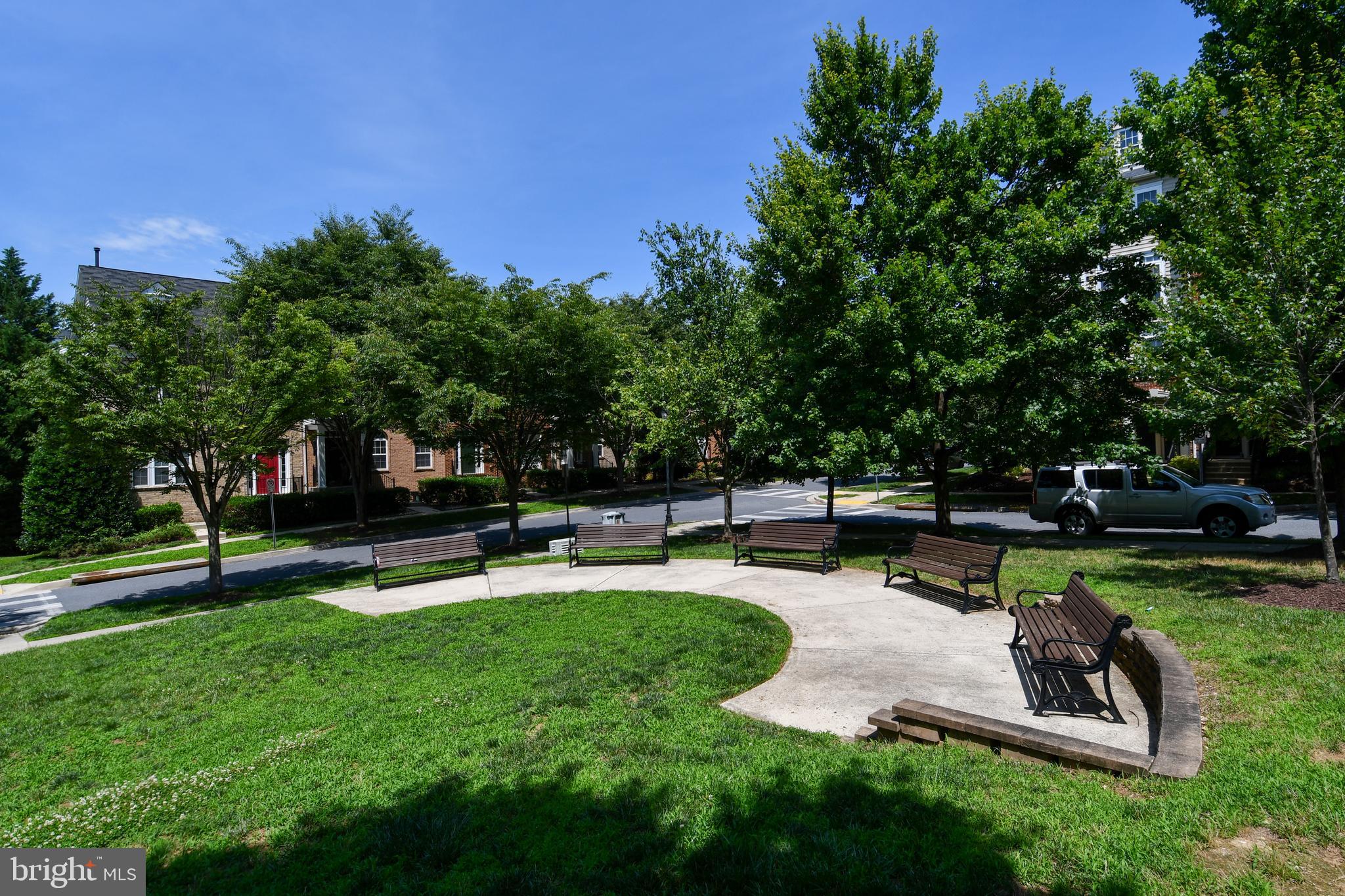 589 Cedar Spring Street Gaithersburg, MD 20877 - Photo 41 of 43 Front Park