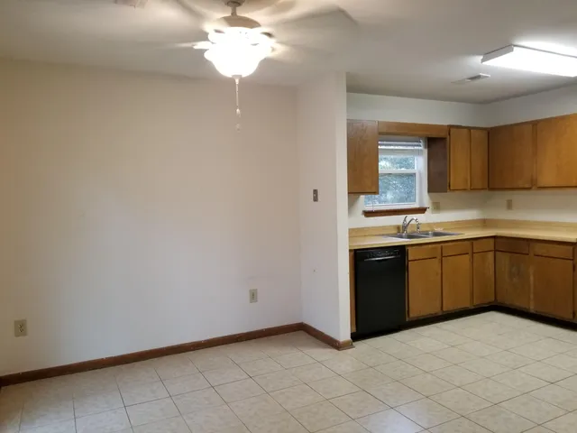 $2,250 | 2155 Forest Lakes Boulevard, Charleston, SC 29414