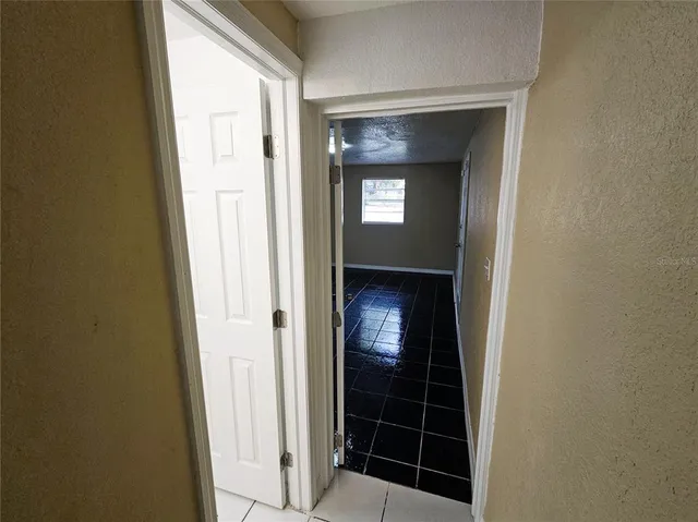 $1,200 | 4431 Atwater Drive, Unit B, Tampa, FL 33610
