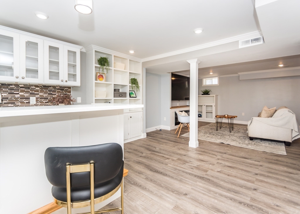 10 Rosegate Road Needham, MA 02494 - Photo 26 of 36 Gallery Image 26