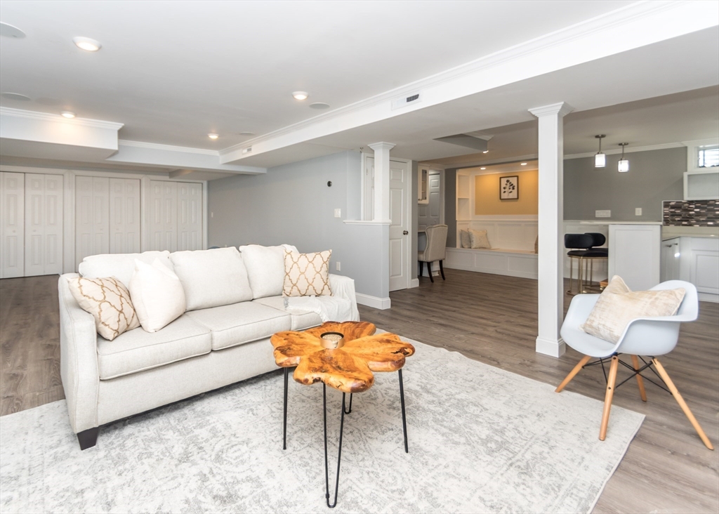 10 Rosegate Road Needham, MA 02494 - Photo 30 of 36 Gallery Image 30