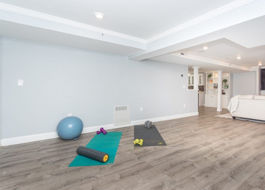 10 Rosegate Road Needham, MA 02494 - Photo 31 of 36 Gallery Image 31