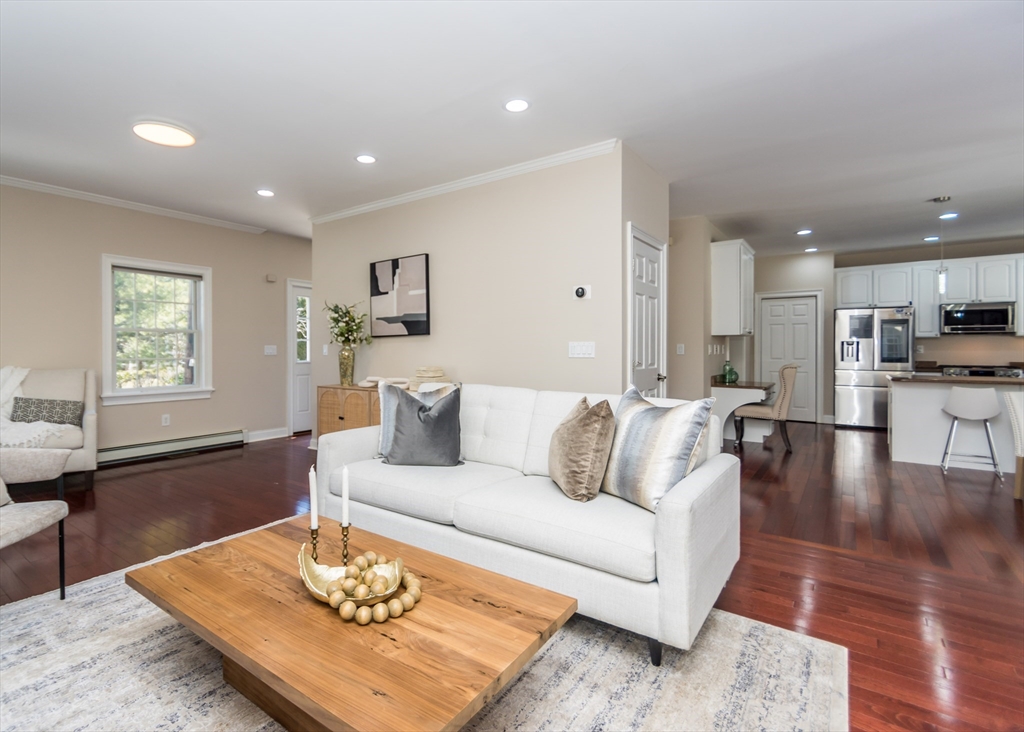 10 Rosegate Road Needham, MA 02494 - Photo 5 of 36 Gallery Image 5