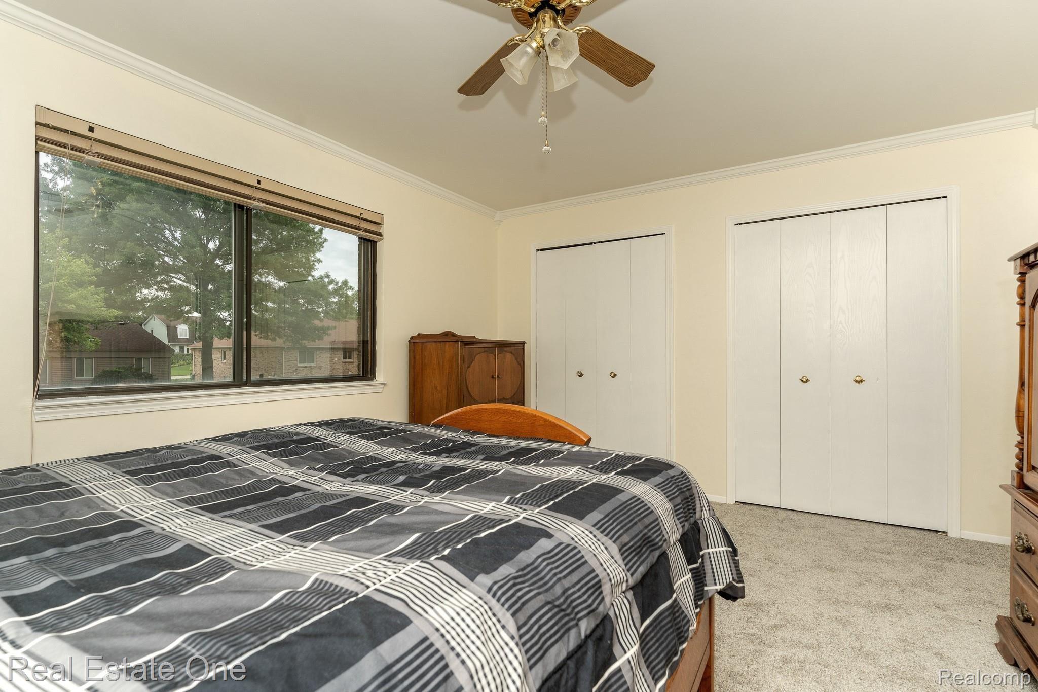 267 Slade Court Rochester, MI 48307 - Photo 15 of 25 Slade MLS-W020.jpg