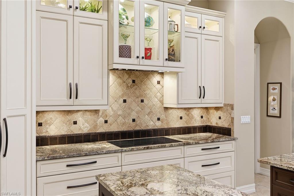 7408 Byrons Way Naples, FL 34113 - Photo 17 of 50
