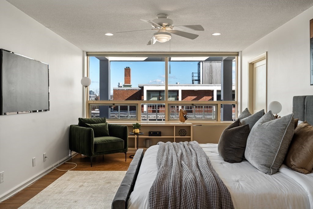 80 Park Street, Unit PH Brookline, MA 02446 - Photo 17 of 28