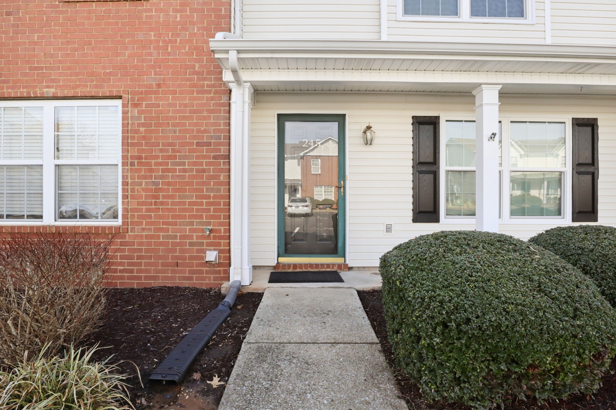 245 Shoshone Place Murfreesboro, TN 37128 - Photo 2 of 23 a front view of a house