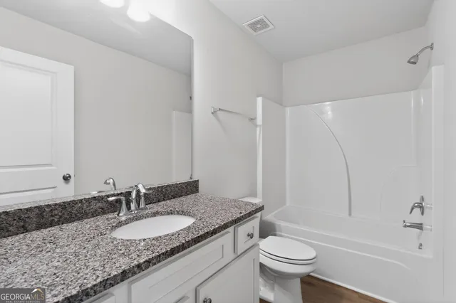 $299,900 | 110 Village Green Drive Northwest, Adairsville, GA 30103