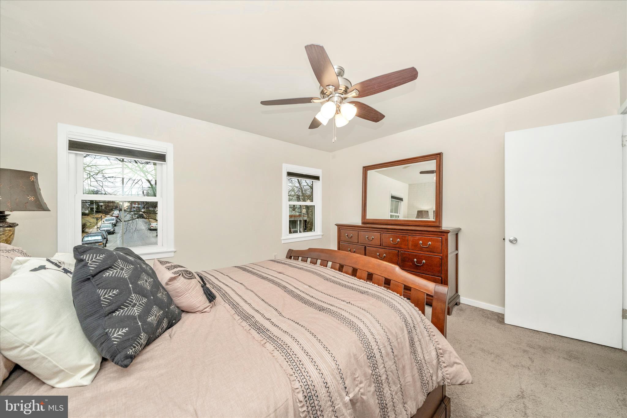 103 East 8th Street, Unit 103C Frederick, MD 21701 - Photo 20 of 34 a bedroom with a large bed and a window