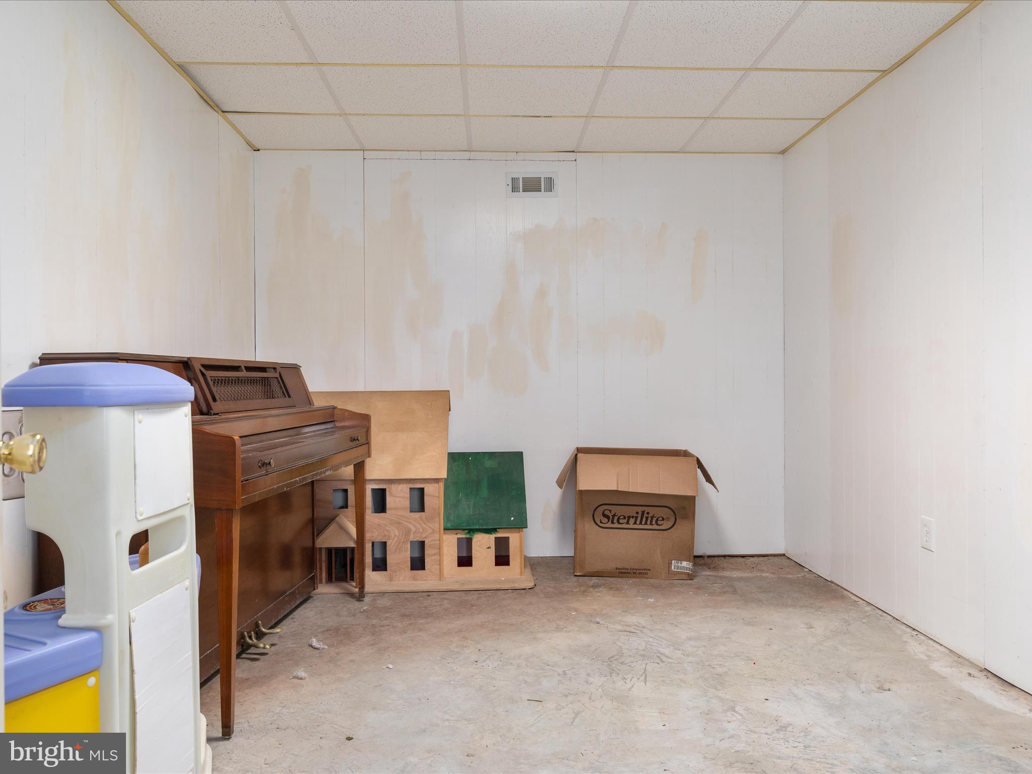 1525 Hollow Road Gore, VA 22637 - Photo 36 of 97 Lower Level