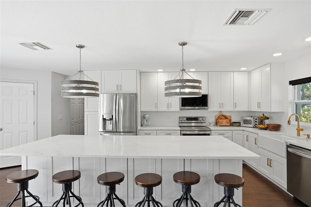 12314 Morgan Road Hudson, FL 34669 - Photo 17 of 63