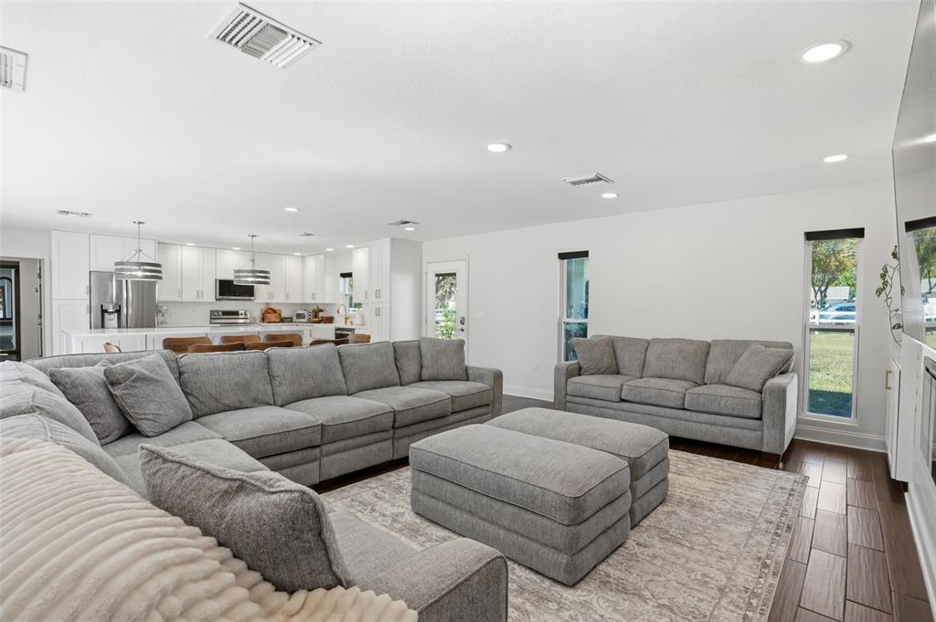 12314 Morgan Road Hudson, FL 34669 - Photo 7 of 63