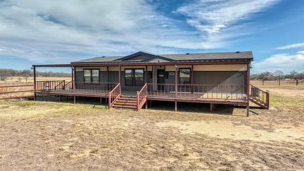 $645,000 | 623 County Road 123, Comanche, TX 76442