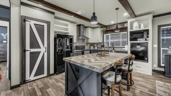 $645,000 | 623 County Road 123, Comanche, TX 76442